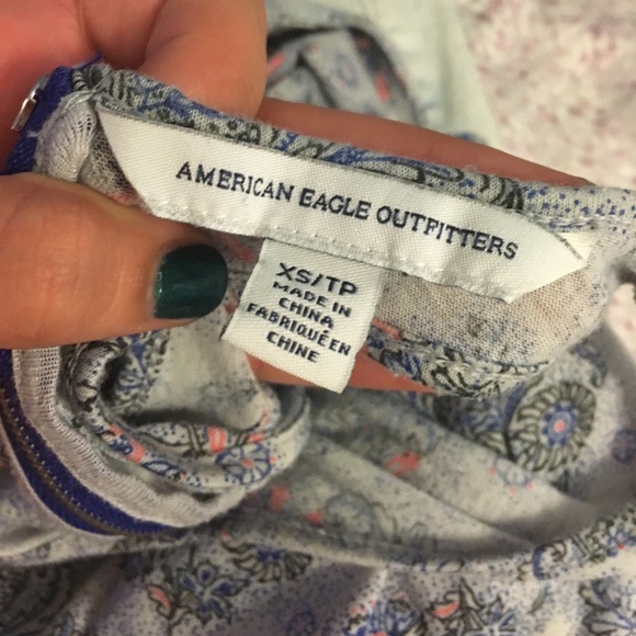 Patterned top - Picture 3 of 3